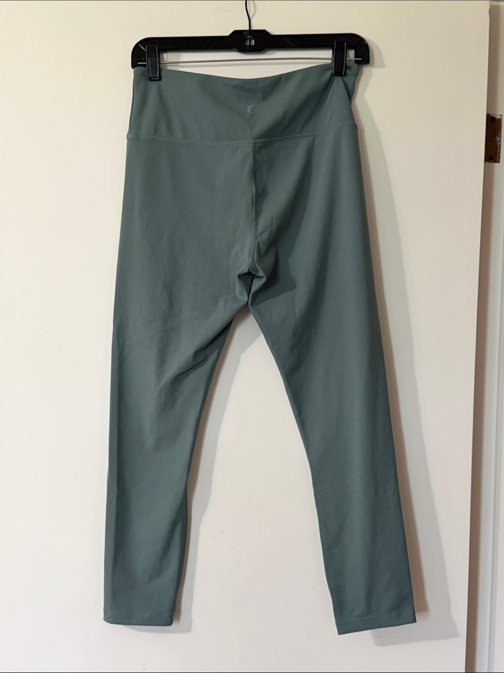 ZYIA High-Rise Leggings in Sage - Picture 2 of 5